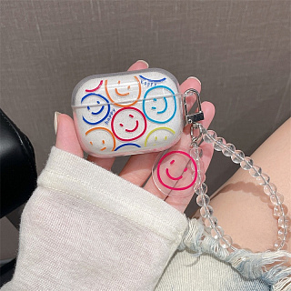 Бокс для наушников AirPods Pro  силиконовый с брелком "Smile"