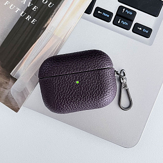 Бокс для наушников AirPods 4  пластик + экокожа с карабином К-09