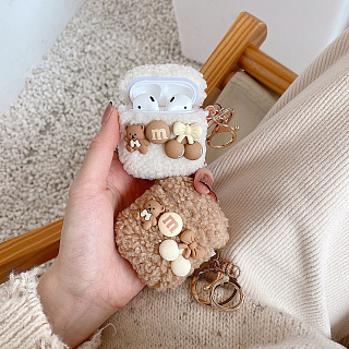 Бокс для наушников AirPods 1/2  силиконовый + мех с карабином Медвежонок